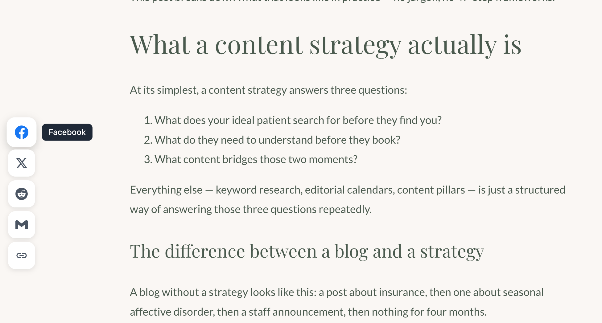 Sticky share buttons floating alongside a Squarespace blog post